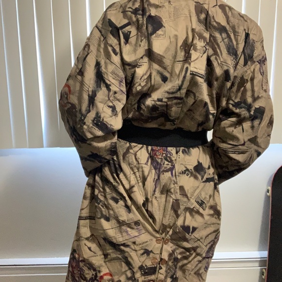 Newspaper Cotton Jacket - Picture 3 of 16